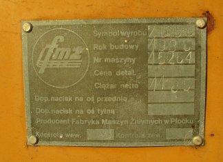 Tabliczka znamionowa jako mikro-symbol jakości — co mówi o filozofii producenta? pawel-grawernia - tabliczki znamionowe 3.jpg